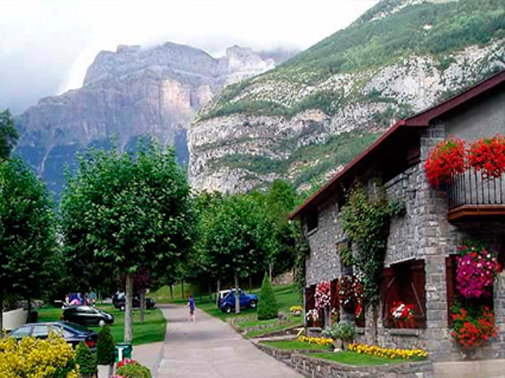 Camping Rio Ara Ordesa